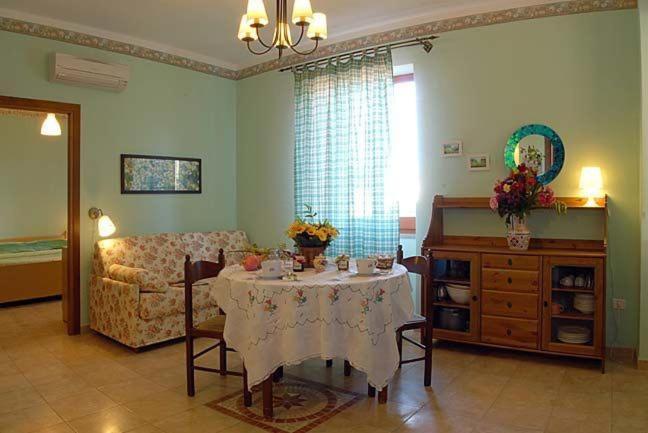 Agriturismo Nardini Rodi Garganico Bagian luar foto